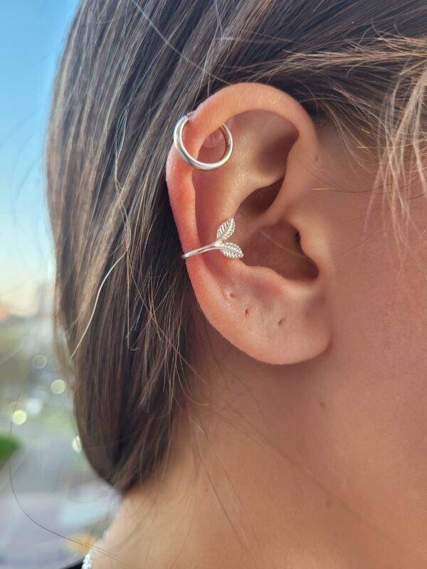 Ear cuff hojas