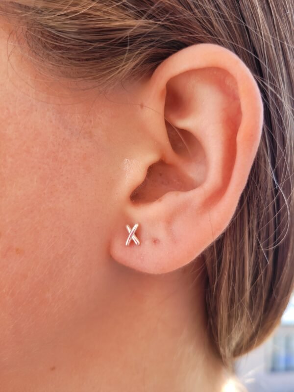 Aros X