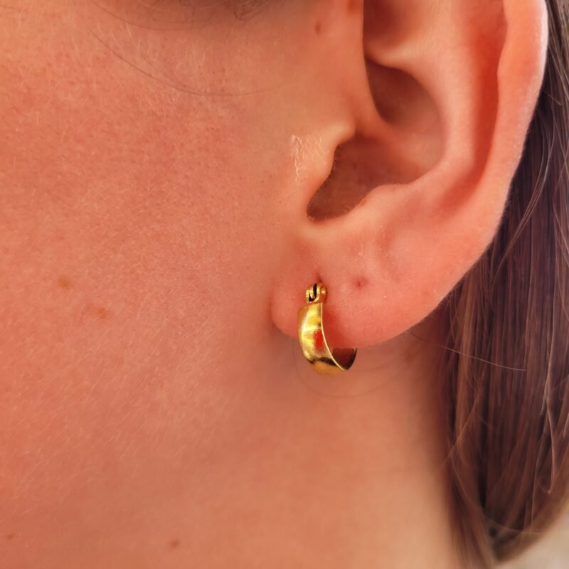 Argollas curvas gold