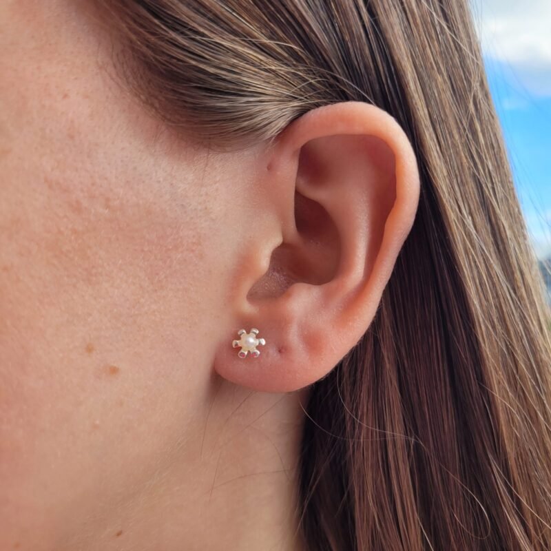 Florcitas con perlas