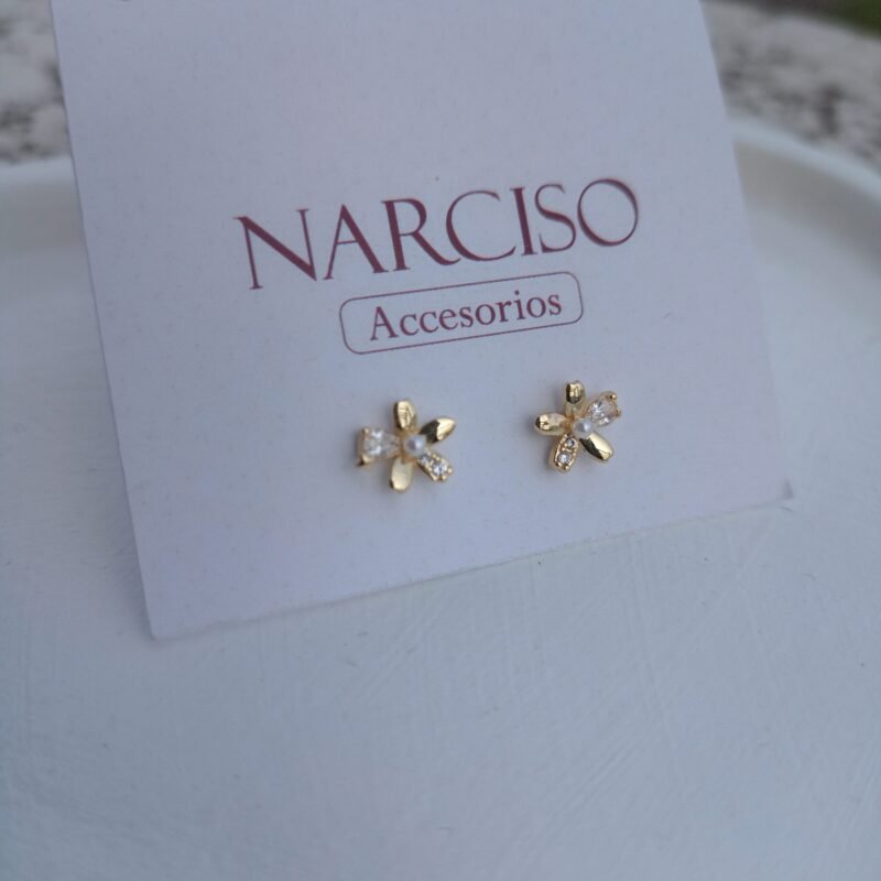 Florcitas con brillos