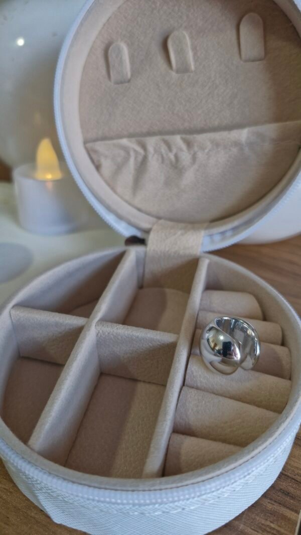 Ear cuff chunky